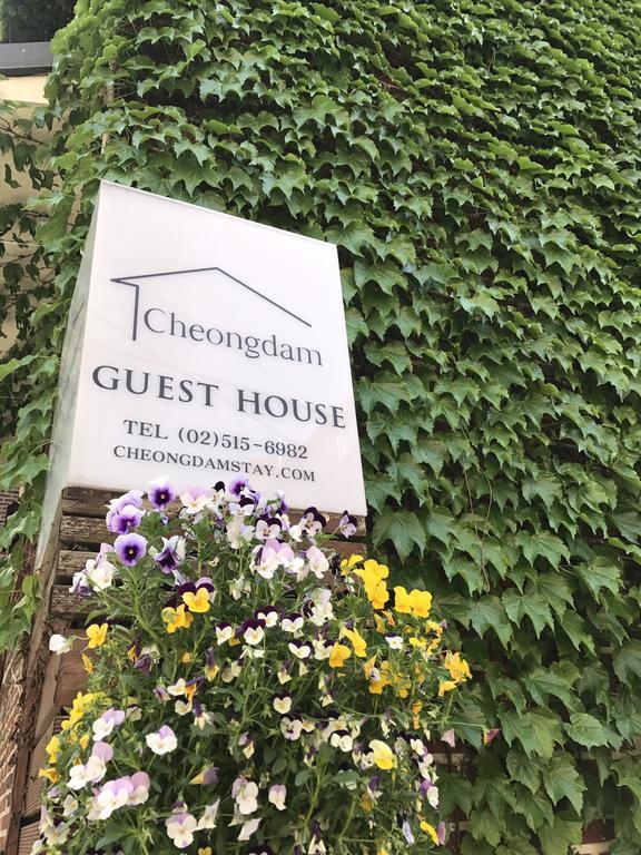 Cheongdam Ladies Guesthouse In Seoul Exterior photo