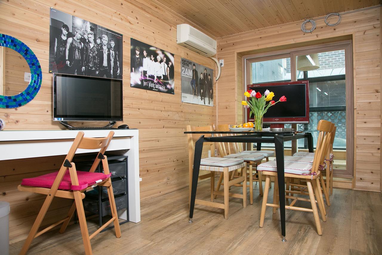 Cheongdam Ladies Guesthouse In Seoul Exterior photo